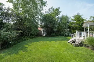 320 Brooklyn Ave, Massapequa Park, NY 11762 - Photo 23