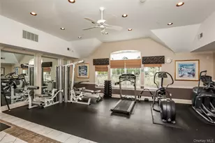 140 Winding Ridge Rd, White Plains, NY 10603 - Photo 25