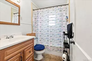 786 Mile Square Rd, Yonkers, NY 10704 - Photo 5