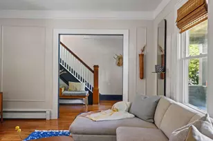 21 Manor Pl, Kingston, NY 12401 - Photo 5