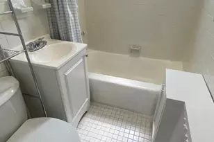 264-36 Langston Ave, Glen Oaks, NY 11004 - Photo 11