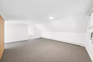 568 N Wellwood Ave, Lindenhurst, NY 11757 - Photo 15