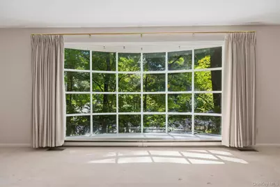 75 Pleasant Ridge Drive, Poughkeepsie, NY 12603 - Photo 9