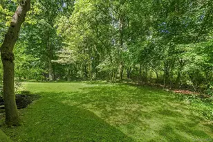 75 Pleasant Ridge Dr, Poughkeepsie, NY 12603 - Photo 39