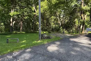 350 Old Post Rd, Marlboro, NY 12542 - Photo 27
