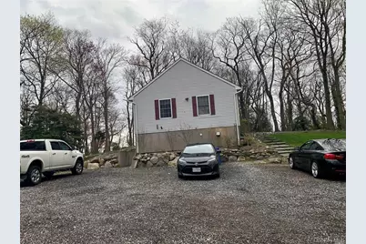 107 Sheep Pasture Road, Port Jefferson, NY 11777 - Photo 13