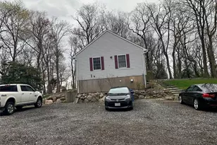 107 Sheep Pasture Rd, Port Jefferson, NY 11777 - Photo 13