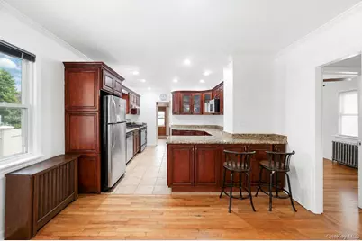 26111 83rd Avenue, Glen Oaks, NY 11004 - Photo 7