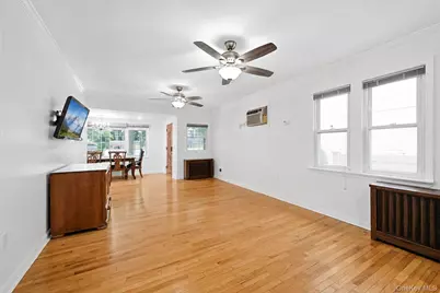 26111 83rd Avenue, Glen Oaks, NY 11004 - Photo 5