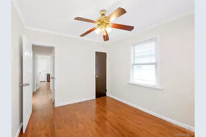 26111 83rd Avenue, Glen Oaks, NY 11004 - Photo 15