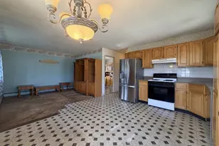 2851 Wilson Ave, Bellmore, NY 11710 - Photo 15
