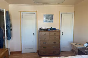 61-66 78th St, Middle Village, NY 11379 - Photo 5