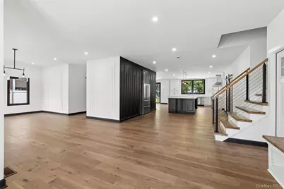 1355 Locust Avenue, Bohemia, NY 11716 - Photo 9