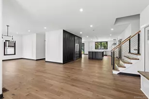 1355 Locust Ave, Bohemia, NY 11716 - Photo 9