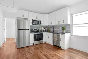 1148 E 211th St, Bronx, NY 10469 - Photo 3