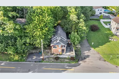 697 S Mountain Road, New City, NY 10956 - Photo 27