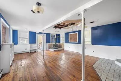 697 S Mountain Road, New City, NY 10956 - Photo 3