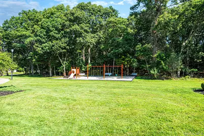 4 Balmoral Court, Middle Island, NY 11953 - Photo 23
