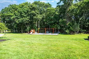 4 Balmoral Ct, Middle Island, NY 11953 - Photo 23