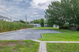 46 Riverdale Ave, Massapequa, NY 11758 - Photo 31