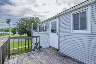 46 Riverdale Avenue, Massapequa, NY 11758 - Photo 29