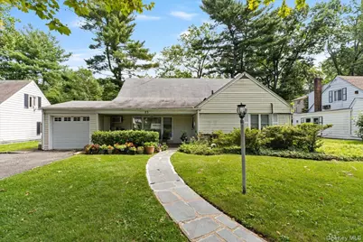 25 Bentley Road, Great Neck, NY 11023 - Photo 1