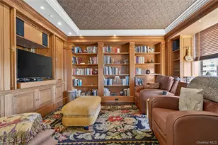111 Cherry Valley Ave, Garden City, NY 11530 - Photo 5