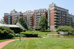 111 Cherry Valley Ave, Garden City, NY 11530 - Photo 41