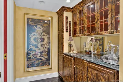 111 Cherry Valley Avenue #PH4, Garden City, NY 11530 - Photo 3