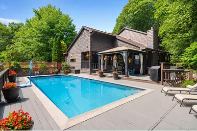 11 Coach Hill Drive Danbury, Ct, Call Listing Agent, CT 06811 - Photo 27