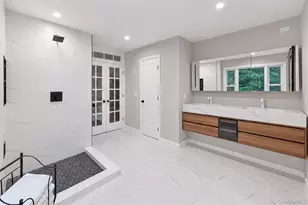 11 Coach Hill Dr Danbury Ct, Call Listing Agent, CT 06811 - Photo 17