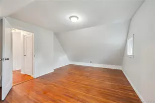 104-04 202nd St, Saint Albans, NY 11412 - Photo 47