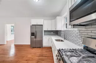 104-04 202nd St, Saint Albans, NY 11412 - Photo 29
