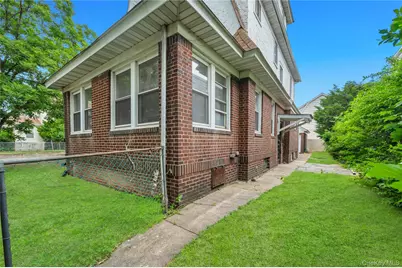 104-04 202nd Street, Saint Albans, NY 11412 - Photo 5
