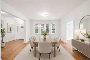 104-04 202nd St, Saint Albans, NY 11412 - Photo 13