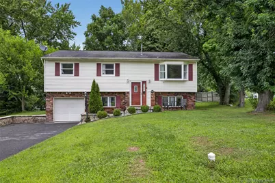 32 Surrey Road, Chester, NY 10918 - Photo 1