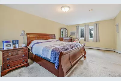 86 Creighton Avenue, Ronkonkoma, NY 11779 - Photo 23