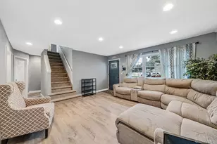 86 Creighton Ave, Ronkonkoma, NY 11779 - Photo 7