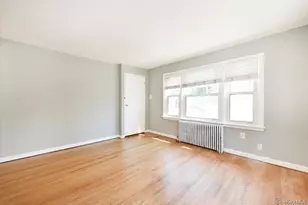 265 S Delaware Ave, Lindenhurst, NY 11757 - Photo 5