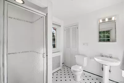 30 Seaview Avenue, New Rochelle, NY 10801 - Photo 23