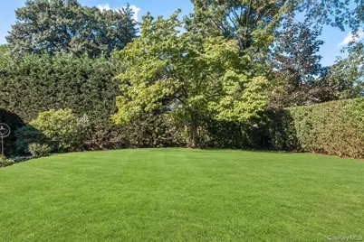 30 Seaview Avenue, New Rochelle, NY 10801 - Photo 35