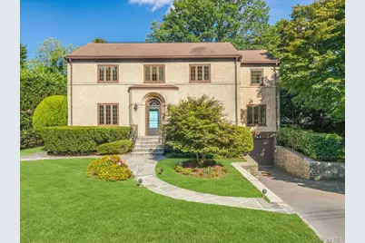 30 Seaview Avenue, New Rochelle, NY 10801 - Photo 1