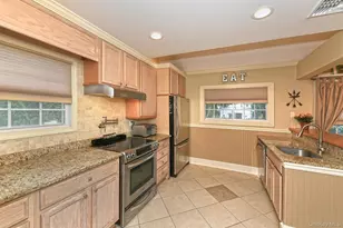 29 Boxwood Dr, Kings Park, NY 11754 - Photo 11