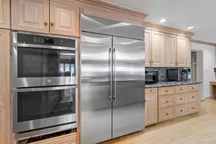 171 S Kensington Ave, Rockville Centre, NY 11570 - Photo 17