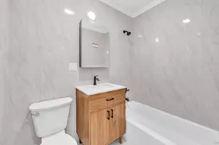 955 E 229th St, Bronx, NY 10466 - Photo 35