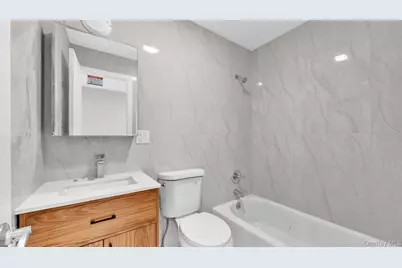 955 E 229th Street, Bronx, NY 10466 - Photo 33