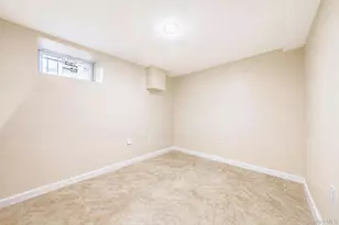 95-11 92nd St, Ozone Park, NY 11416 - Photo 33