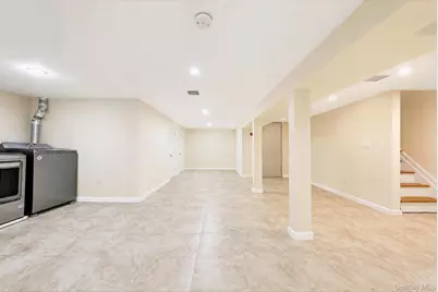9511 92nd Street, Ozone Park, NY 11416 - Photo 31