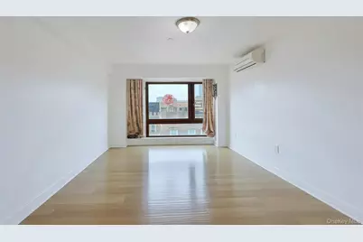 14022 Beech Avenue, Flushing, NY 11355 - Photo 13