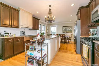 16 Union Avenue, Glen Head, NY 11545 - Photo 5